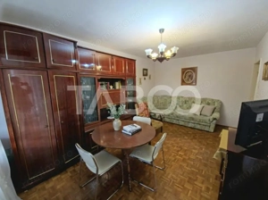 Apartament de vanzare mobilat utilat 60mp 3 camere zona Strand Sibiu - imagine 2