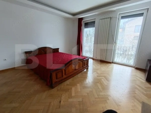 Casa Ultracentral cu 5 camere în suprafață de 300 mp și un teren de 600 mp - imagine 19