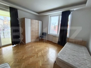 Casa Ultracentral cu 5 camere în suprafață de 300 mp și un teren de 600 mp - imagine 17