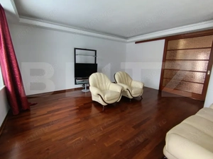 Casa Ultracentral cu 5 camere în suprafață de 300 mp și un teren de 600 mp - imagine 4
