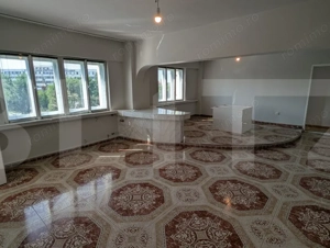 Apartament cu 4 camere, 165 mp, zona Intim  - imagine 2