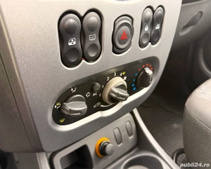 Dacia Duster dCi 90 FAP 4x2 Ambiance - imagine 13