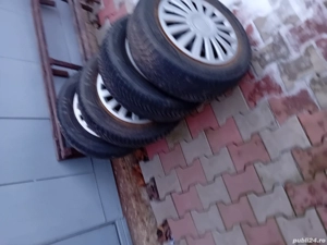 195.65.15 pe jante ford