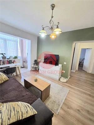 Apartament 3 Camere, Semidecomandat, Zona Dacia - imagine 4