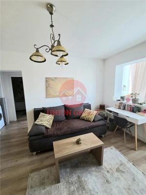 Apartament 3 Camere, Semidecomandat, Zona Dacia - imagine 2