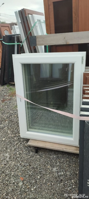 Depozit de uși și ferestre PVC