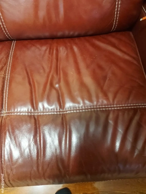 Vând set canapea și fotoliu piele  - imagine 4