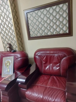 Vând set canapea și fotoliu piele  - imagine 2