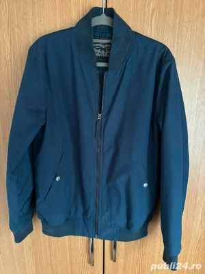 Jacheta Levi's Thermore