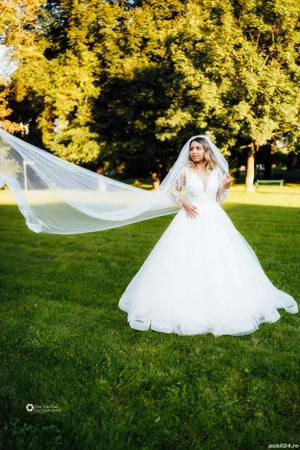 Vând rochiei de mireasă! 