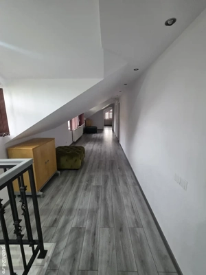 Vand apartament 5 camere cu scara interioara  - imagine 10