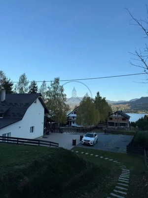 Cabana cu vedere la lac, 8 camere, 200 mp, 1800 mp teren, zona Colibita - imagine 10