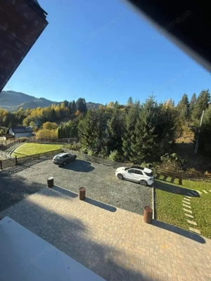 Cabana cu vedere la lac, 8 camere, 200 mp, 1800 mp teren, zona Colibita - imagine 9