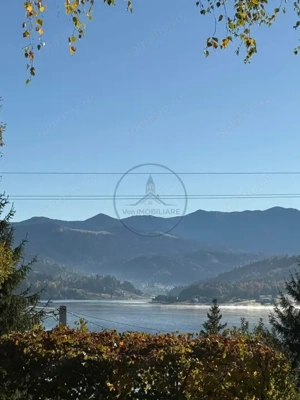 Cabana cu vedere la lac, 8 camere, 200 mp, 1800 mp teren, zona Colibita - imagine 2