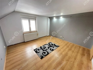 Casa individuala 8 camere 2 garaje 500 mp teren zona Selimbar - imagine 15