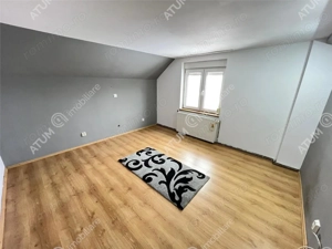 Casa individuala 8 camere 2 garaje 500 mp teren zona Selimbar - imagine 16