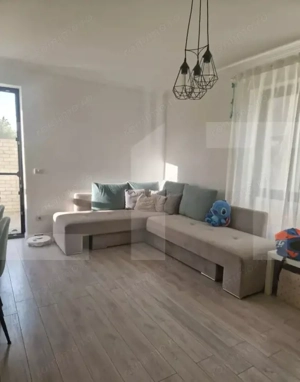 Apartament 2 camere + curte 65 mp Giroc - imagine 2