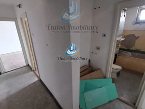 Apartament 2 camere etaj 4/4 Carrefour Precista