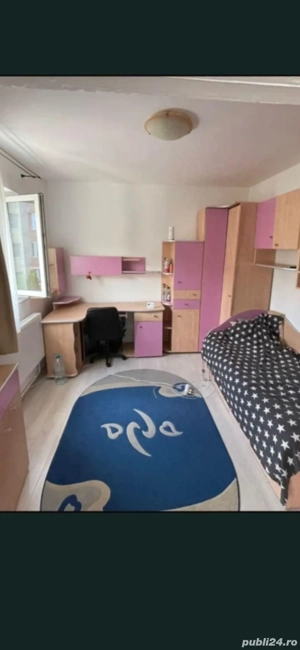 Garsoniera -Tractorul - langa Coresi Mall