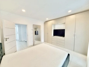 Penthouse pe 3 nivele- 112 mp utili si teren de 150 mp + terasa de 30 mp- Giroc - imagine 9