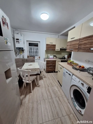 Zona Odobescu...3 Camere..decomandat ..cu CT - imagine 8