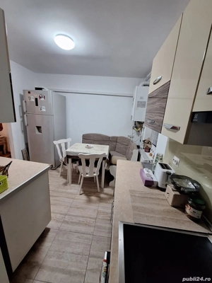 Zona Odobescu...3 Camere..decomandat ..cu CT - imagine 7