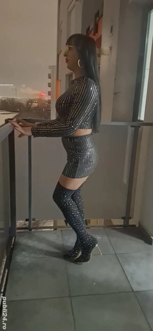 Bună Sunt Cristina transexuală siliconată pozele îmi aparțin 100% ofer discreție