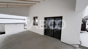 Casa de vanzare independenta energetic teren 550 mp zona  Sura Mare  - imagine 7