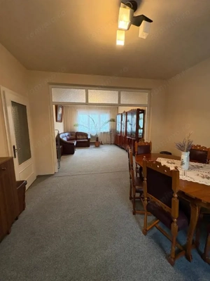 Casă spațioasă 280 mp utili, zonă centrală – lângă Piața Izvoarelor | Garaj