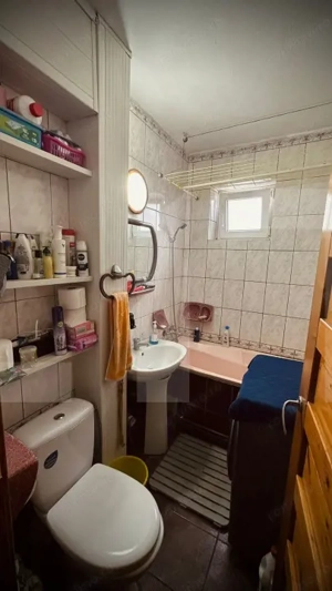 Apartament 3 camere, 65 mp, zona Gradiste - imagine 12