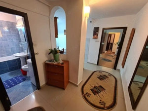 Apartament de 3 camere -Centrul Civic-Garii