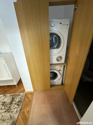 inchiriez apartament ultracentral cu 2 camere, 79 mp utili, Piata 25 Octombrie. Pret 400 Euro - imagine 2