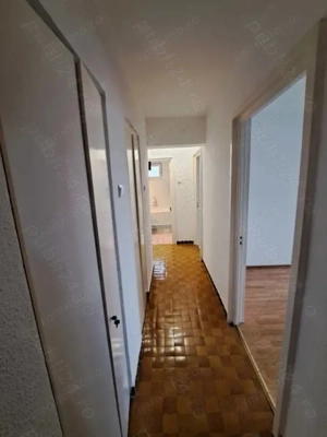 Apartament 3 camere Casa de Cultură