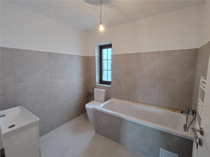 Duplex individual - toate utilitatile - zona excelenta - personalizare interioara - imagine 9