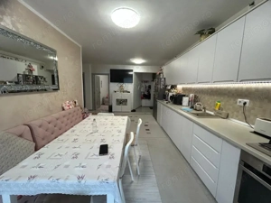 Apartament de vanzare, 3 camere, 58 mp, zona Florilor!