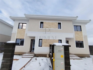 Duplex modern - toate utilitatile - personalizare interioara