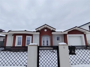 Casa individuala - garaj - langa asfalt - 137 mp utili