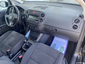 Volkswagen Golf Plus 1.6 Diesel 105 CP 2011 - imagine 17