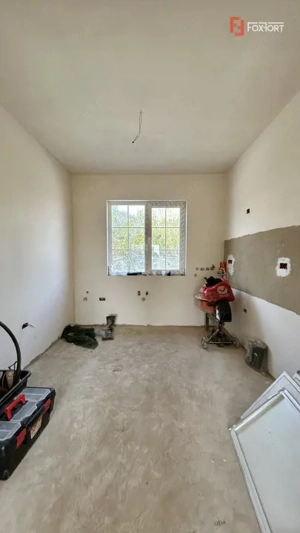 Duplex cu 3 camere parter + etaj - Sanandrei - imagine 5