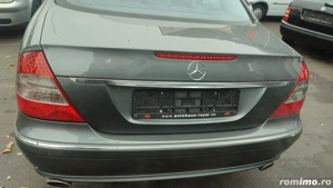 Mercedes-Benz E 280 Avantgarde, fără accidente, bine întreținut - imagine 3