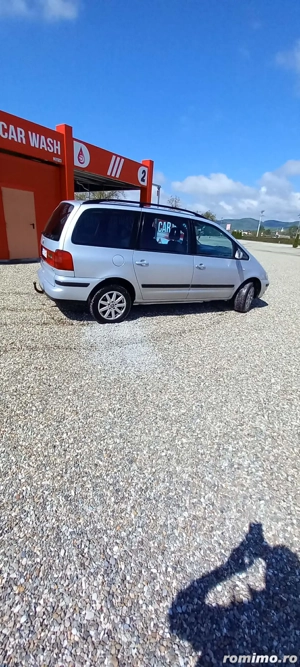 Vând Vw Sharan 19   116 cai an 2000   