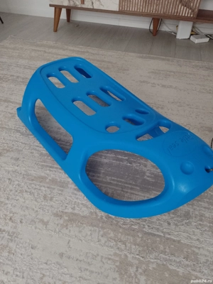 Sanie plastic dur 80+ kg