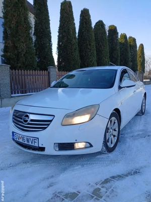 vând Opel insignea motor 2.0 dizel 140 cp anul 2013 euro 5 alb perlat