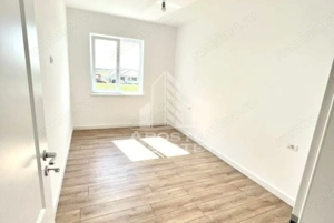 Casa individuala in zona rezidentiala la doar 8 minute de Timisoara. - imagine 21