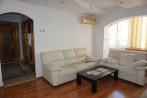 Apartament 3 camere, 59 mp, zona Ultracentral  - imagine 2