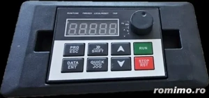 Tastatura externa convertizor trifazat