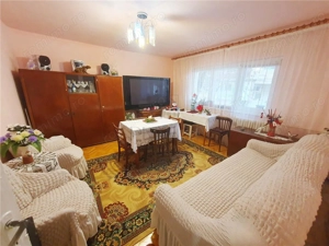 GIROCULUI - 3 CAM - DECOMANDAT  - 2BAI - SPATIOS - BLOC ANVELOPAT - ZONA LINISTITA