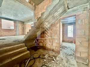 Casa individuala, la rosu, garaj incorporat, zona Eso din Giroc - imagine 10