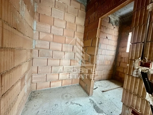 Casa individuala, la rosu, garaj incorporat, zona Eso din Giroc - imagine 11