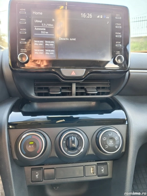 Toyota Yaris Cross 2023 - imagine 10